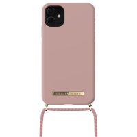 iDeal of Sweden Coque Ordinary Necklace iPhone 11 - Misty Pink