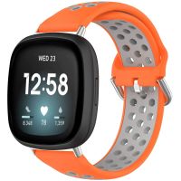 iMoshion Bracelet sportif en silicone Fitbit Versa 4 / 3 / Sense (2) - Orange/Gris