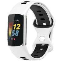 iMoshion Bracelet sportif en silicone Fitbit Charge 5 / Charge 6 - Blanc / Noir