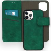 iMoshion Etui de téléphone de type portefeuille 2-en-1 iPhone 12 (Pro) - Vert foncé