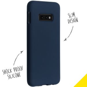 Accezz Coque Liquid Silicone Samsung Galaxy S10e - Bleu