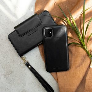Selencia Étui de téléphone en cuir végétalien iPhone 12 (Pro)