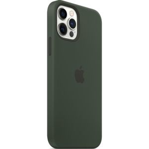 Apple Coque en silicone MagSafe iPhone 12 (Pro) - Cypress Green