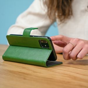 iMoshion Étui de téléphone portefeuille Luxe OnePlus 8 - Vert