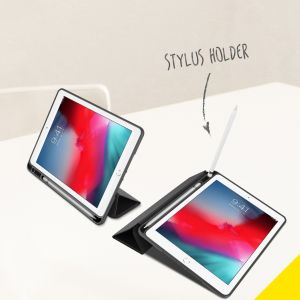 Accezz Coque tablette Smart Silicone iPad 6 (2018) 9.7 pouces / iPad 5 (2017) 9.7 pouces / Air 2 (2014) / Air 1 (2013)