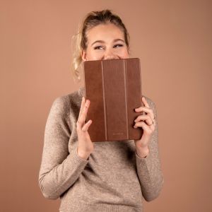 Selencia Coque en cuir vegan Nuria Trifold Book Galaxy Tab A7 - Brun