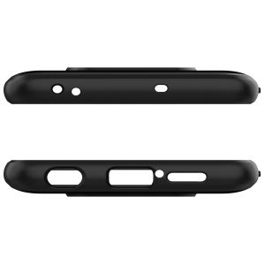 Spigen Coque Rugged Armor Xiaomi Poco X3 (Pro) - Noir