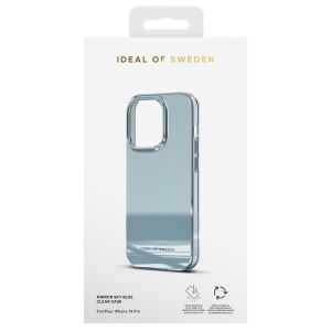 iDeal of Sweden Coque arrière Mirror iPhone 14 Pro - Sky Blue