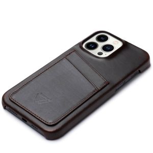 Wachikopa Coque Full Wrap C.C. avec 2 porte-cartes iPhone 13 Pro - Dark Brown
