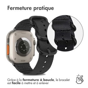 iMoshion Bracelet en nylon Apple Watch Series 1-9 / SE / Ultra (2) - 42/44/45/49 mm - Noir