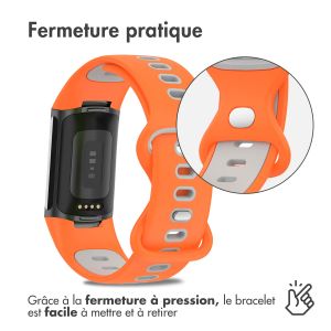 iMoshion Bracelet sportif en silicone Fitbit Charge 5 / Charge 6 - Orange / Gris