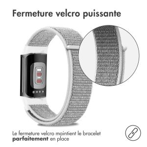iMoshion Bracelet en nylon Fitbit Charge 5 / Charge 6 - Taille S - Gris clair