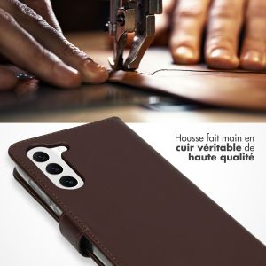 Selencia Étui de téléphone portefeuille en cuir véritable Samsung Galaxy S23 - Brun
