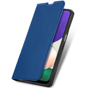 iMoshion Étui de téléphone Slim Folio Samsung Galaxy A22 (5G) - Bleu
