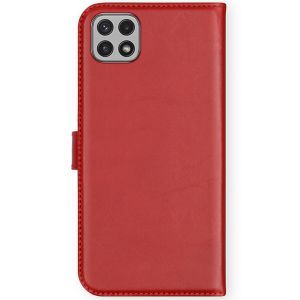 Selencia Étui de téléphone portefeuille en cuir véritable Galaxy A22 (5G) - Rouge