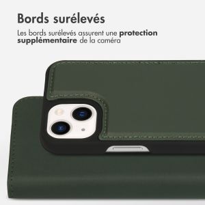 Accezz Étui de téléphone portefeuille en cuir de qualité supérieure 2 en 1 iPhone 13 Mini - Vert