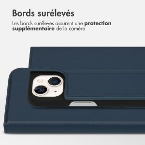 Accezz Étui de téléphone Slim Folio en cuir de qualité supérieure iPhone 13 - Bleu foncé