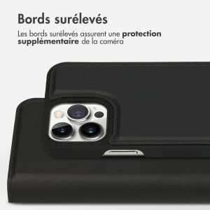 Accezz Étui de téléphone portefeuille en cuir de qualité supérieure 2 en 1 iPhone 13 Pro Max - Noir