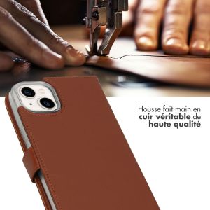 Selencia Étui de téléphone portefeuille en cuir véritable iPhone 14 Plus - Brun clair