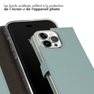 Selencia Étui de téléphone portefeuille en cuir véritable iPhone 14 Pro Max - Air Blue