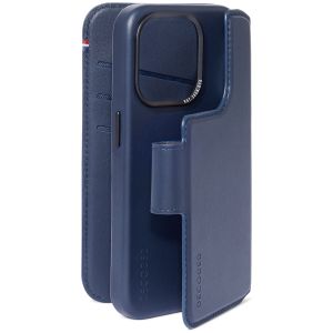Decoded Portefeuille détachable 2 en 1 en cuir iPhone 15 Pro Max - Bleu foncé