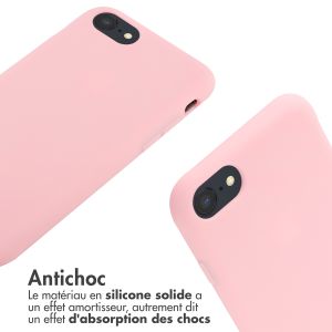 iMoshion ﻿Coque en silicone avec cordon iPhone SE (2022 / 2020) / 8 / 7 - Rose