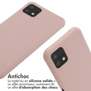 iMoshion ﻿Coque en silicone avec cordon Samsung Galaxy A22 (5G) - Sand Pink
