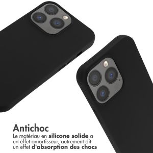 iMoshion ﻿Coque en silicone avec cordon iPhone 13 Pro - Noir