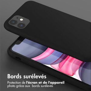 Selencia Coque silicone avec cordon amovible iPhone 11 - Noir