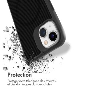 iMoshion Rugged Hybrid Carbon Case avec MagSafe iPhone 13 - Noir