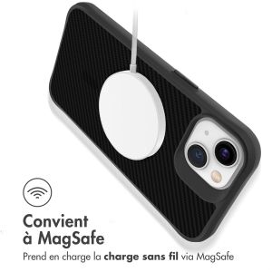 iMoshion Rugged Hybrid Carbon Case avec MagSafe iPhone 13 - Noir