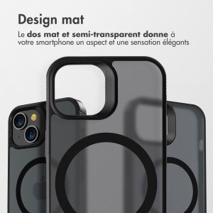 Accezz Coque Givrée Robuste avec MagSafe iPhone 14 - Noir