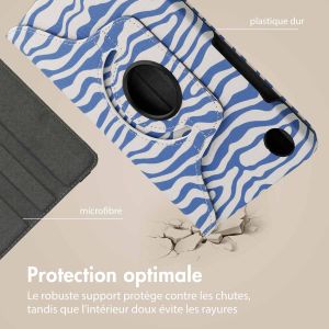 iMoshion Coque tablette Design rotatif à 360° Samsung Galaxy Tab A9 8.7 pouces - White Blue Stripes