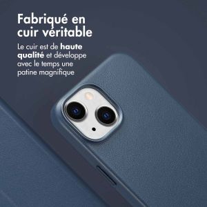 Accezz Étui de téléphone portefeuille en cuir 2-en-1 avec MagSafe iPhone 14 - Nightfall Blue