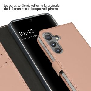 Selencia Étui de téléphone portefeuille en cuir véritable Samsung Galaxy S24 - Dusty Pink