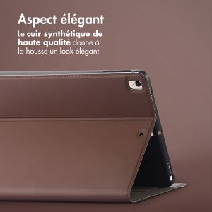 Accezz Housse Classic Tablet Stand iPad 6 (2018) 9.7 pouces / iPad 5 (2017) 9.7 pouces / Air 2 (2014) - Brun