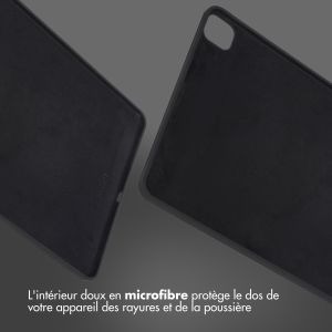 Accezz Coque Liquid Silicone avec porte-stylet iPad Pro 12.9 (2022) / Pro 12.9 (2021) / Pro 12.9 (2020) - Noir