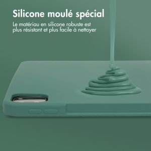 Accezz Coque Liquid Silicone avec porte-stylet iPad Pro 12.9 (2022) / Pro 12.9 (2021) / Pro 12.9 (2020) - Vert foncé