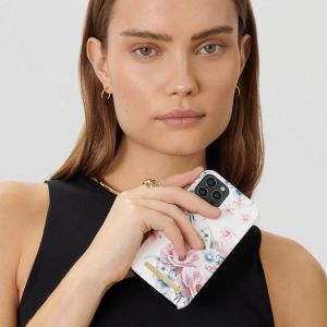 iDeal of Sweden Coque Fashion iPhone 13 - Floral Romance