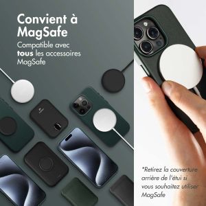 Accezz Étui de téléphone portefeuille en cuir 2-en-1 avec MagSafe iPhone 14 - Cedar Green