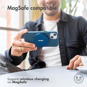 Accezz Leather Backcover avec MagSafe iPhone 14 - Bleu foncé