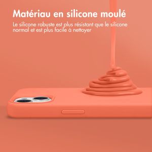 Accezz Coque Liquid Silicone avec MagSafe iPhone 14 - Nectarine