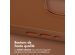 Accezz Coque arrière en cuir avec MagSafe iPhone 15 Pro - Sienna Brown