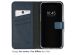 Selencia Étui de téléphone portefeuille en cuir véritable iPhone 15 - Bleu
