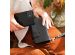 Selencia Étui de téléphone amovible en cuir végétalien iPhone 13 Pro - Noir