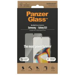 PanzerGlass Protection d'écran Ultra-Wide Fit Anti-bactérienne avec applicateur Samsung Galaxy S23 - Noir