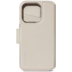 Decoded Portefeuille détachable 2 en 1 en cuir iPhone 15 Pro - Clay
