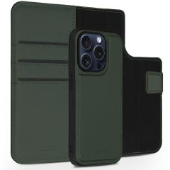Accezz Premium Leather 2 in 1 Wallet Bookcase l'iPhone 15 Pro - Vert