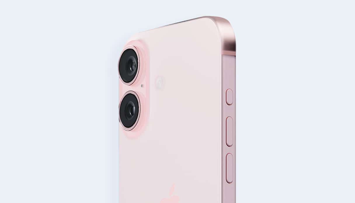 Un iPhone est visible avec un zoom sur le haut de l'écran, où l'on voit les capteurs Face ID.