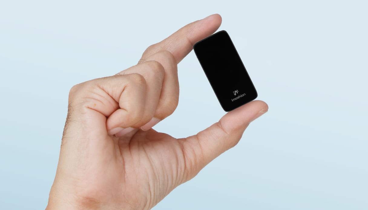 La imoshion CarPlay Dongle noire est affich&eacute;e.